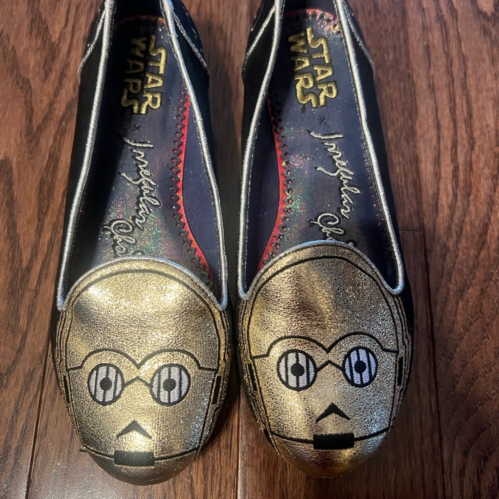 Star Wars C-3PO Gold and Black Loafers